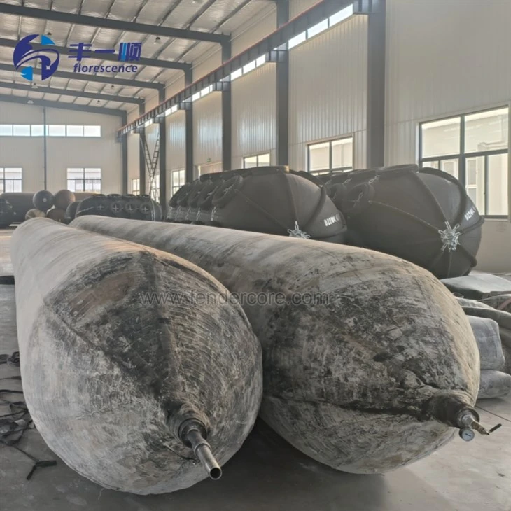 Ship Docking with Balloons Airbags for Barges Ship Docking with Balloons Airbags for Barges